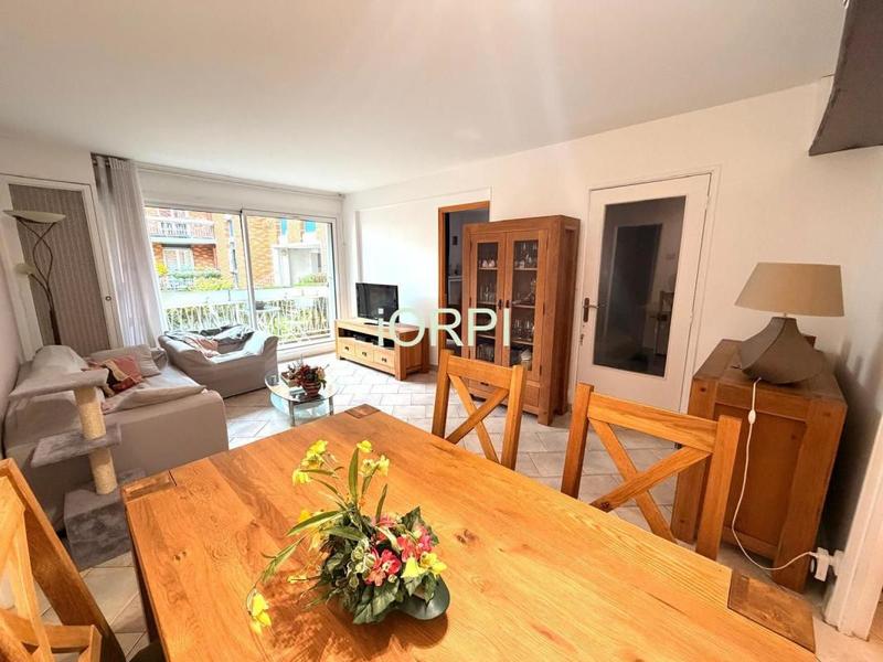 Appartement - 76 m² - 4 pièces