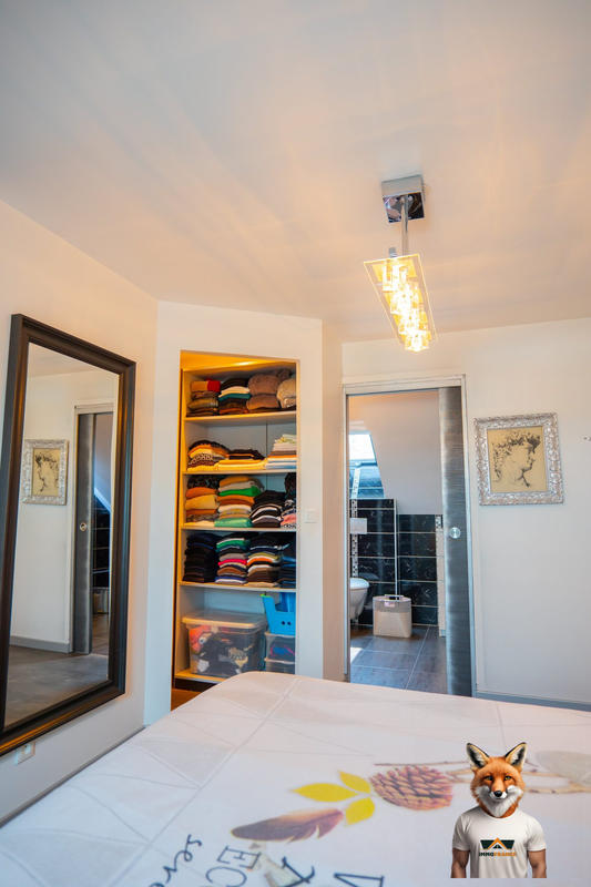 Appartement - 179 m² - 5 pièces