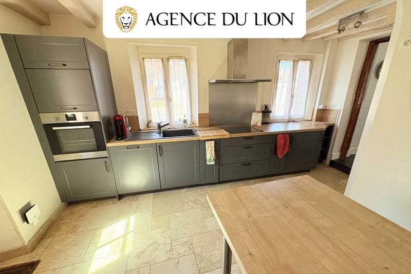 Maison - 188 m² - 6 pièces