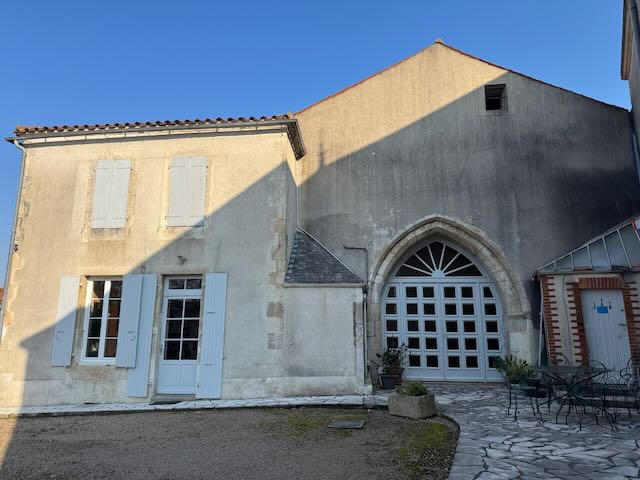 Maison - 187 m² - 6 pièces