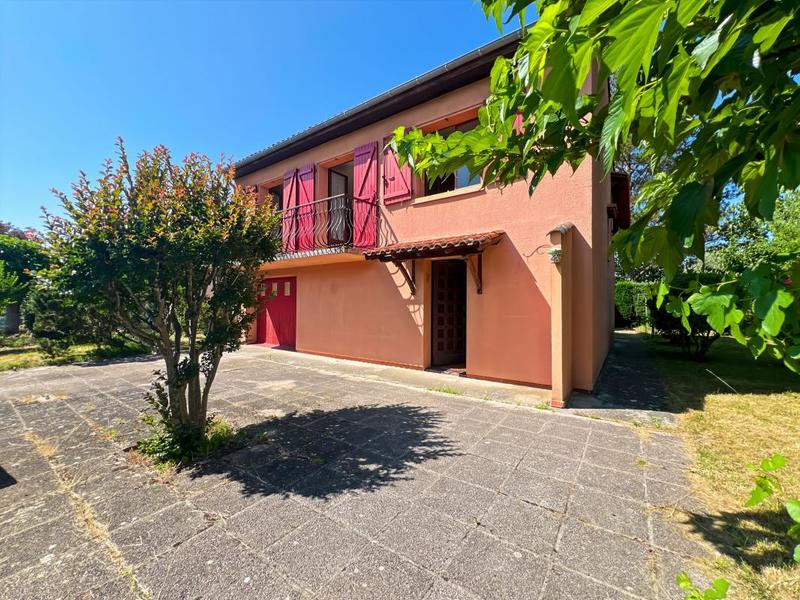 Maison - 87 m² - 4 pièces