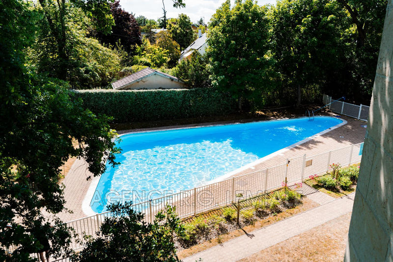 Appartement - 120 m² - 6 pièces