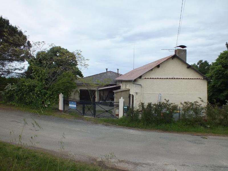 Propriété - 350 m² - 10 pièces