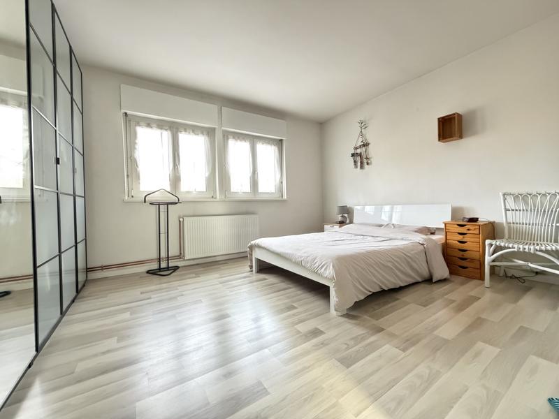 Maison - 85 m² - 4 pièces