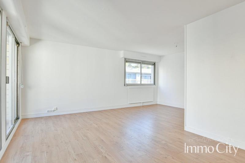 Appartement - 77 m² - 3 pièces