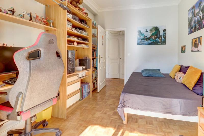 Appartement - 78 m² - 4 pièces