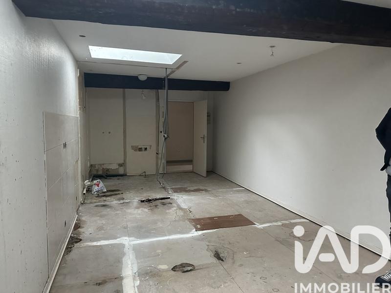 Loft - 240 m² - 3 pièces