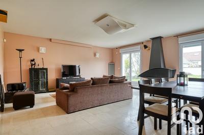 Maison - 140 m² - 5 pièces