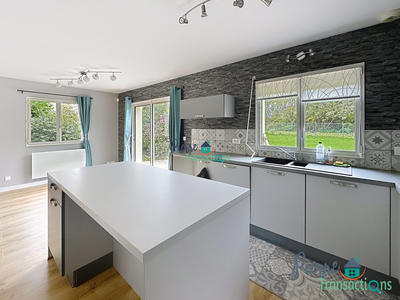 Maison - 126 m² - 5 pièces