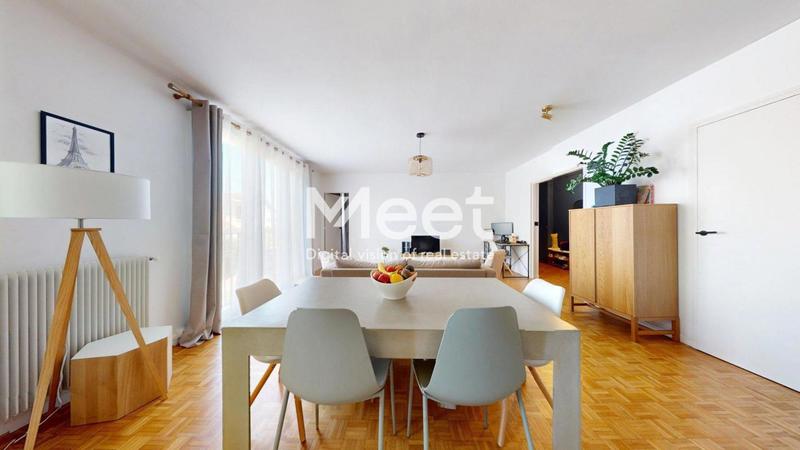 Appartement - 95 m² - 4 pièces