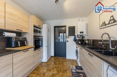 Maison traditionnelle - 100 m² - 5 pièces