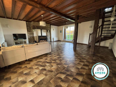 Maison ancienne - 175 m² - 8 pièces