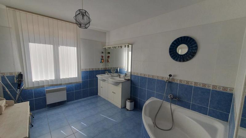 Villa - 136 m² - 5 pièces