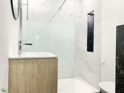 Appartement - 92 m² - 4 pièces