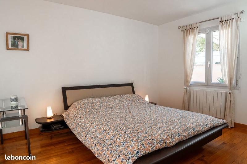 Maison - 175 m² - 6 pièces