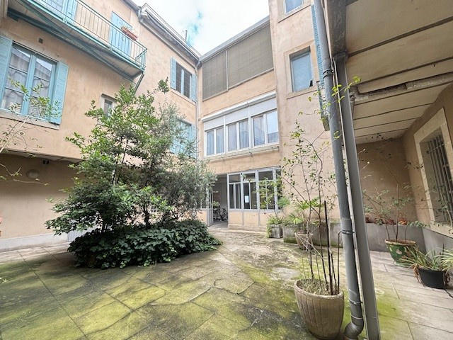 Appartement - 125 m² - 4 pièces
