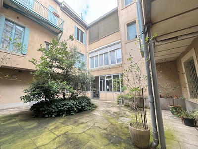 Appartement - 125 m² - 4 pièces