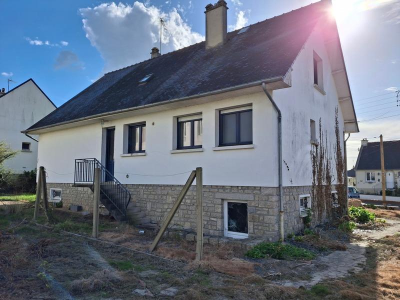 Maison en pierre - 166 m² - 7 pièces