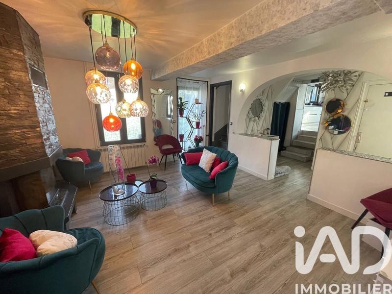 Maison - 138 m² - 5 pièces