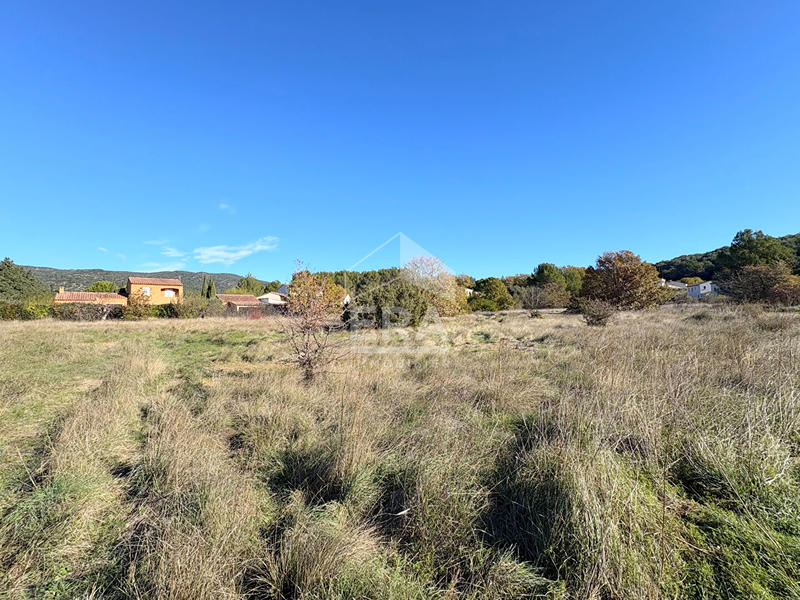 Terrain - 753 m²