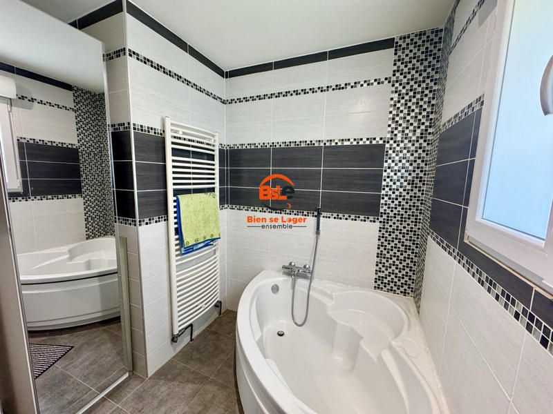 Maison - 125 m² - 5 pièces