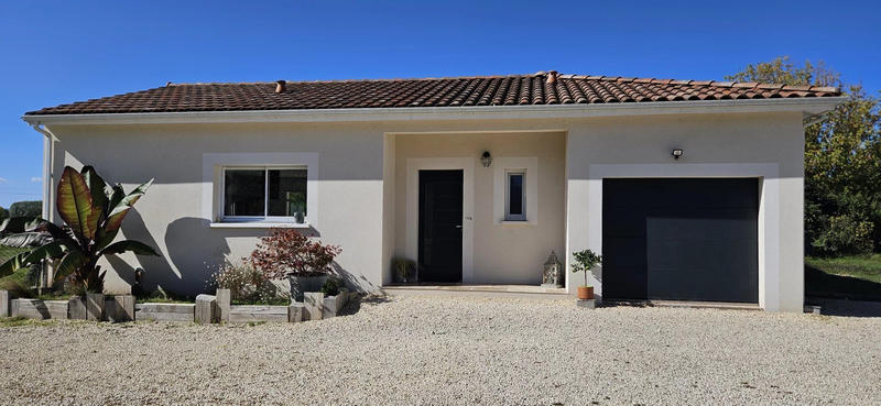 Maison - 106 m² - 4 pièces