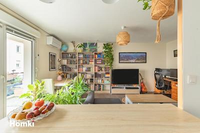 Appartement - 49 m² - 2 pièces