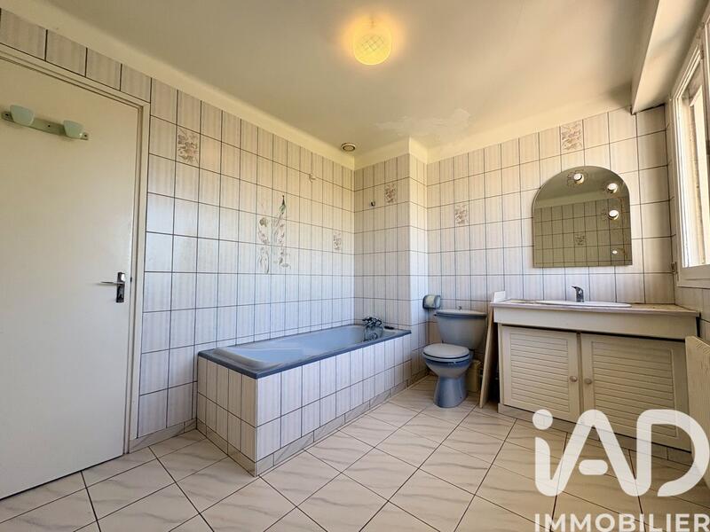 Maison de ville - 96 m² - 5 pièces