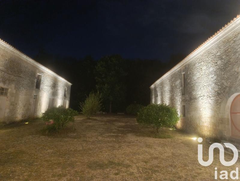 Maison - 400 m² - 5 pièces