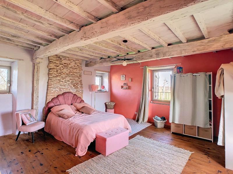 Maison en pierre - 112 m² - 4 pièces