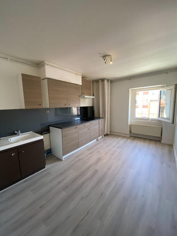 Appartement - 79 m² - 3 pièces