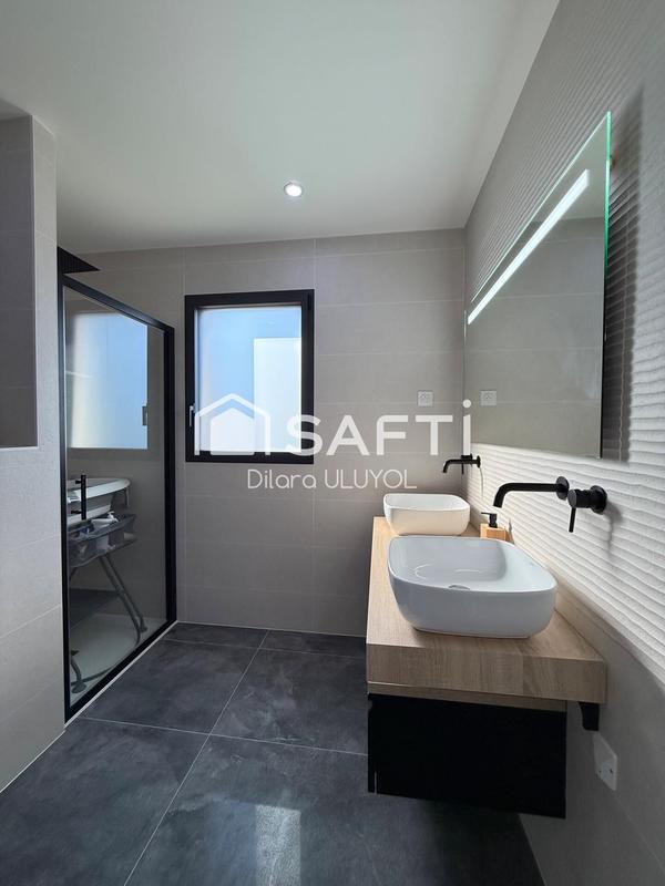 Maison - 152 m² - 8 pièces