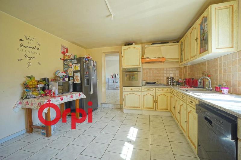 Maison - 185 m² - 6 pièces