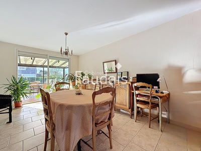 Maison - 101 m² - 6 pièces