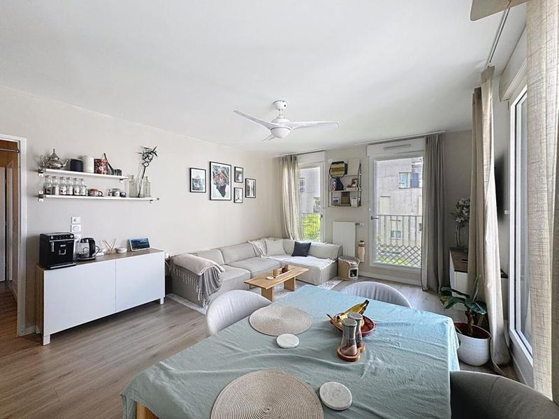 Appartement - 77 m² - 4 pièces