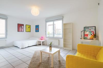 Chambre - 21 m² - 5 pièces