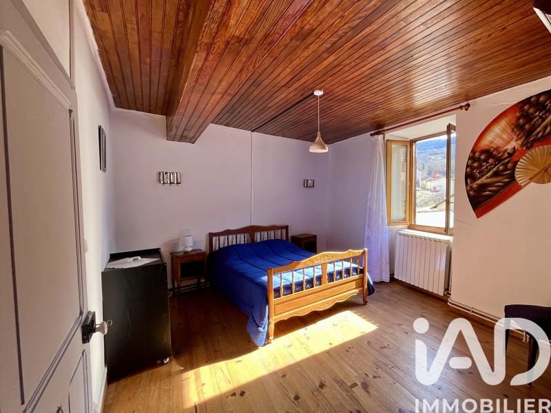 Maison de village - 97 m² - 5 pièces