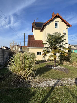 Maison - 90 m² - 6 pièces