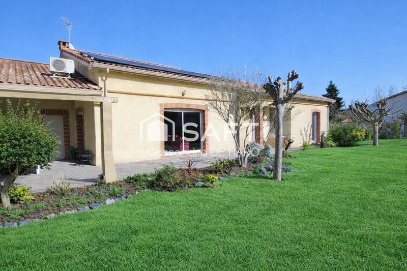 Maison - 250 m² - 8 pièces