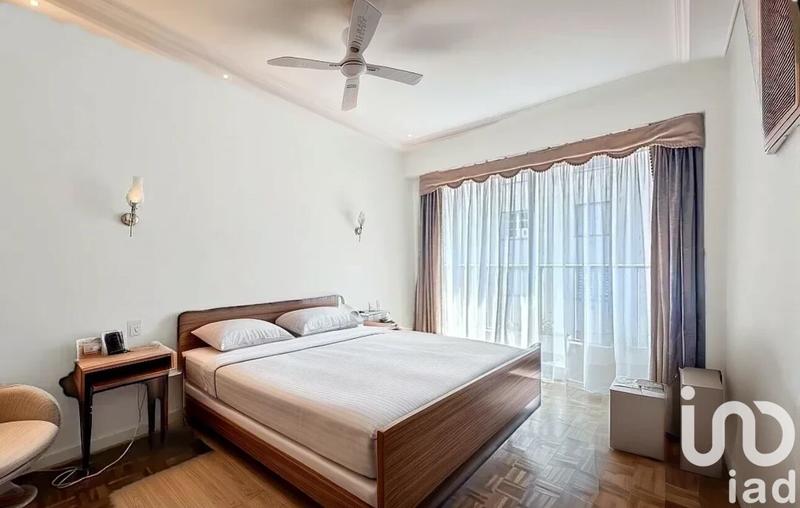 Appartement - 90 m² - 3 pièces