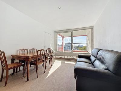 Appartement - 110 m² - 5 pièces