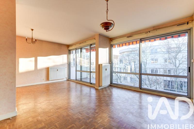 Appartement - 82 m² - 3 pièces
