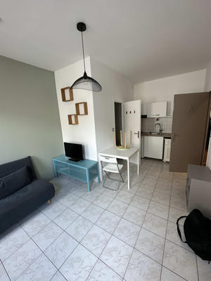 Immeuble - 108 m² - 6 pièces