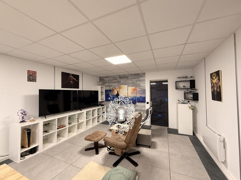 Maison - 162 m² - 7 pièces