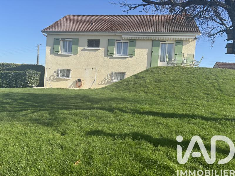 Maison - 91 m² - 5 pièces