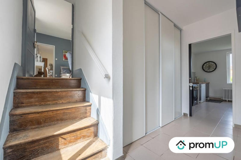 Maison contemporaine - 203 m² - 5 pièces