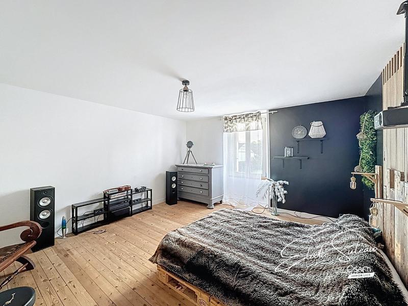 Maison - 170 m² - 7 pièces