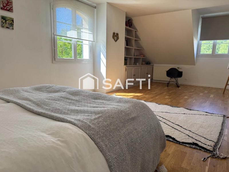 Maison - 170 m² - 6 pièces