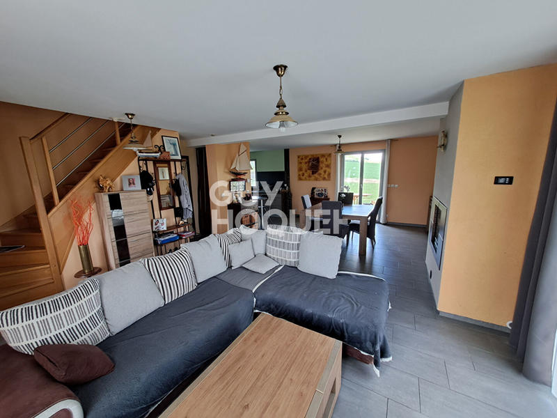 Maison - 137 m² - 6 pièces