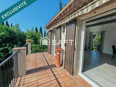 Maison - 200 m² - 7 pièces